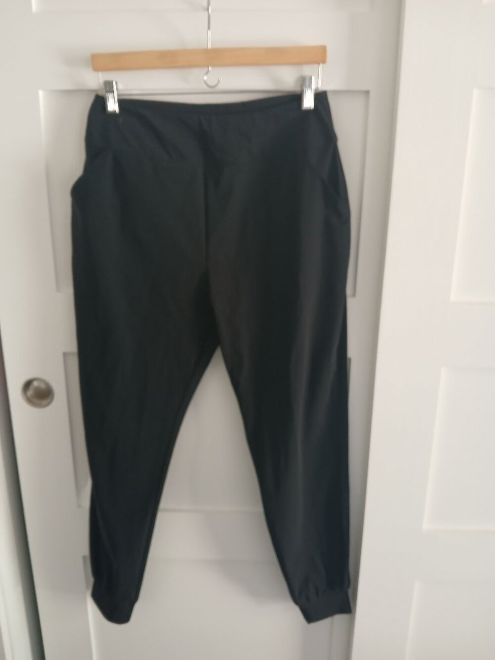 Peter Millar women' black joggers Size L